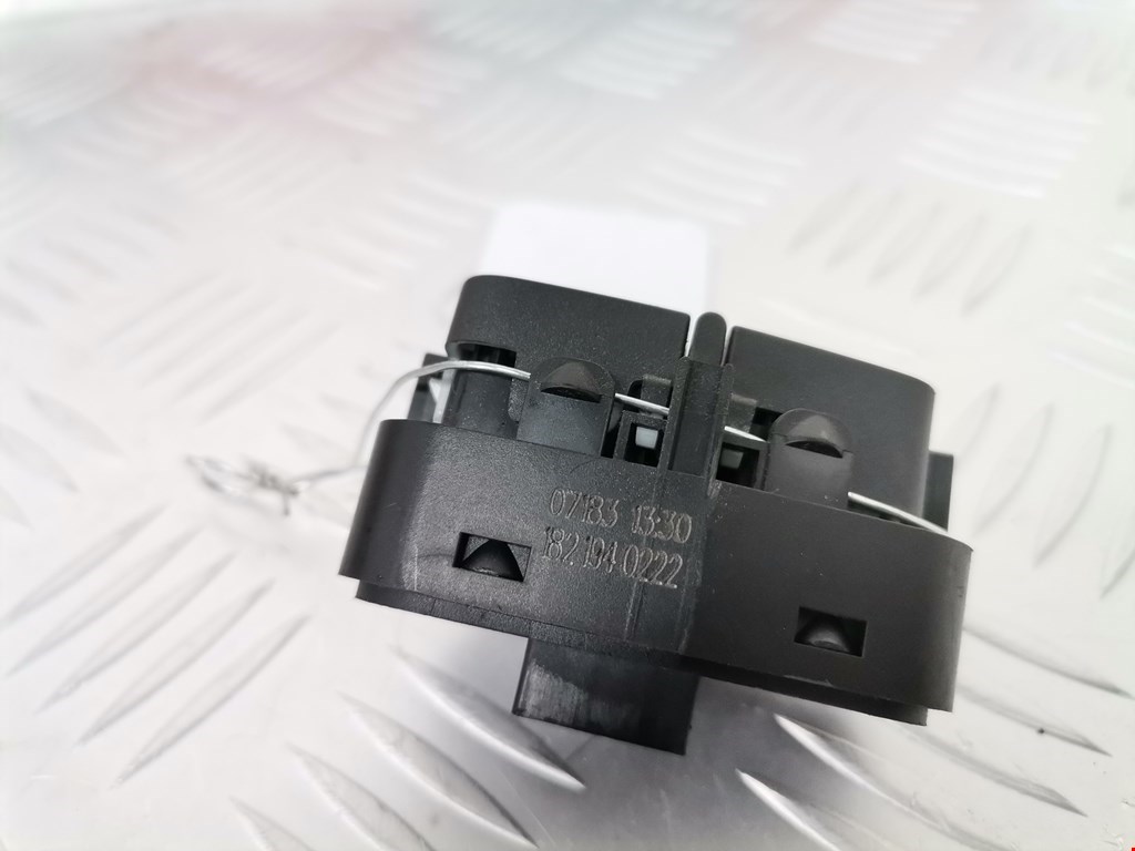 Кнопка центрального замка FIAT Croma 2005-2010