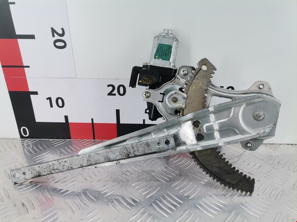 Стеклоподъемник задний правый NISSAN Tiida C11 2004-2014