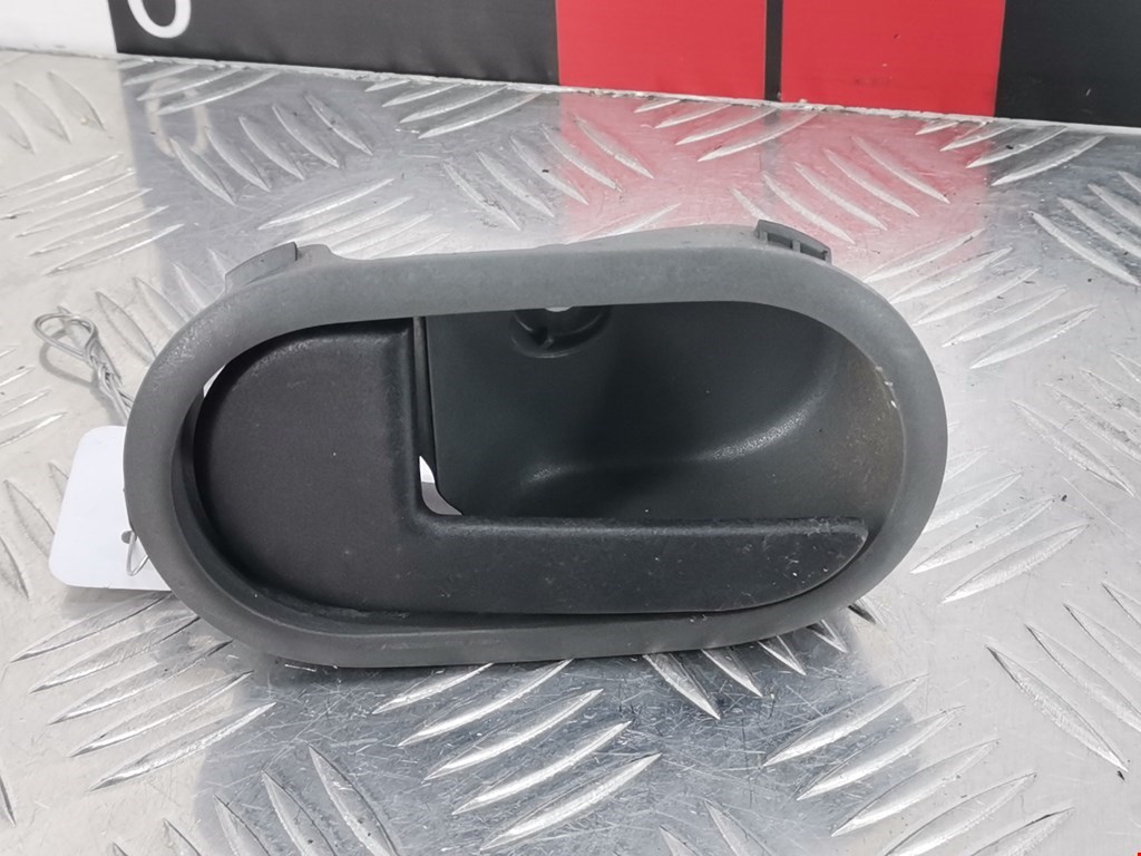 Ручка дверная задняя внутренняя левая FORD Fusion 2002-2012