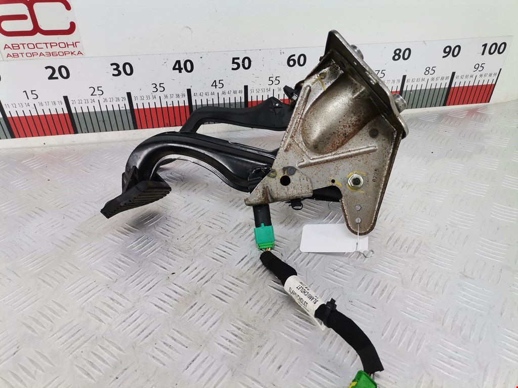 Блок педалей (педальный узел) PEUGEOT 207 2006-2015