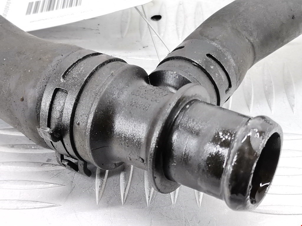 Патрубок VOLKSWAGEN Passat B5 1997-2005