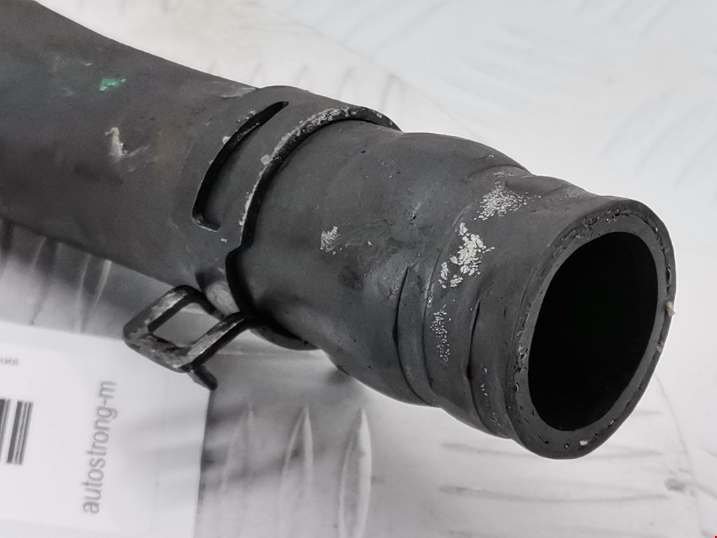 Патрубок VOLKSWAGEN Passat B5 1997-2005