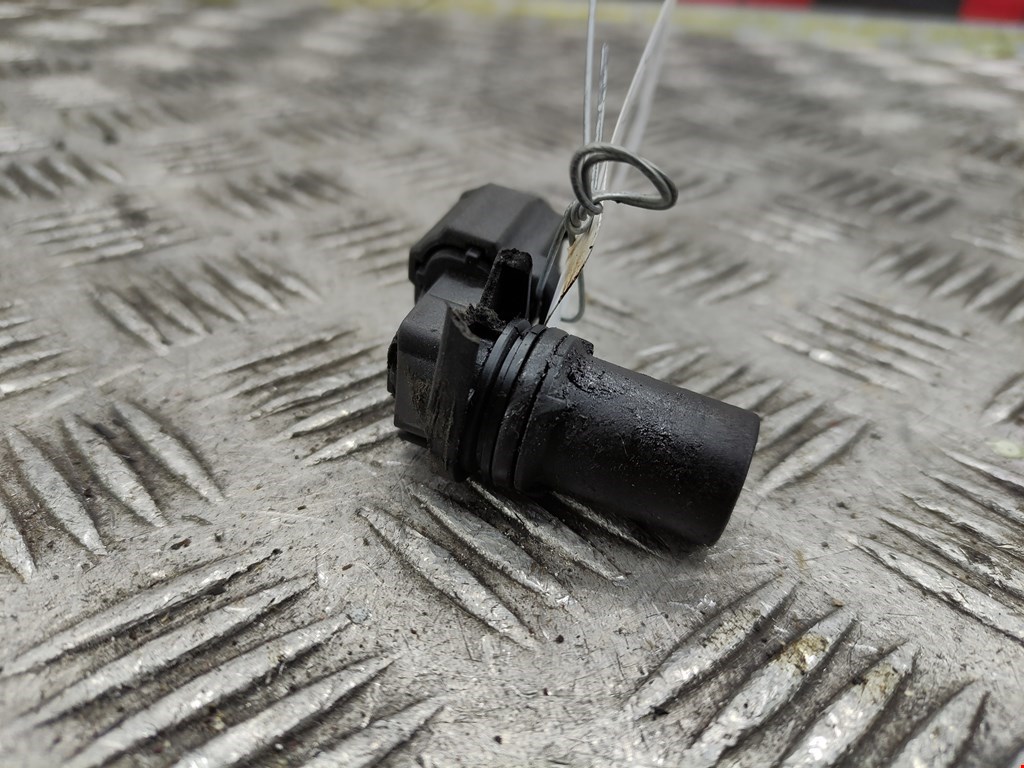 Датчик положения распредвала FORD Focus II 2005-2011