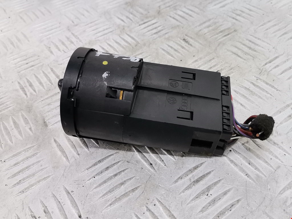 Переключатель света фар VOLKSWAGEN Bora 1998-2005