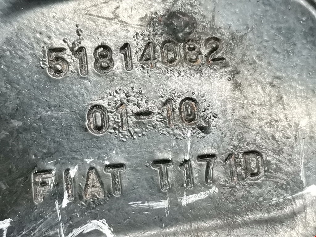 Ролик двери сдвижной (левый/правый средний верхний/нижний) FIAT Doblo 2 2009-2014