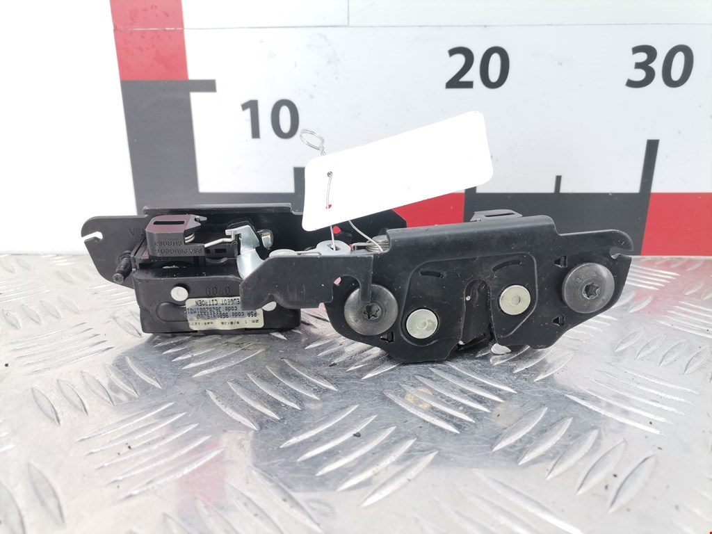 Замок багажника (крышки двери) PEUGEOT Partner 2008-2018