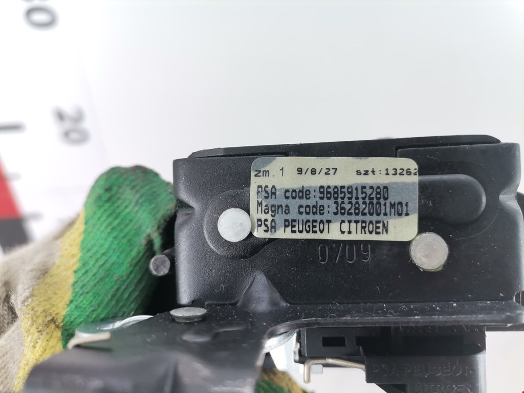 Замок багажника (крышки двери) PEUGEOT Partner 2008-2018