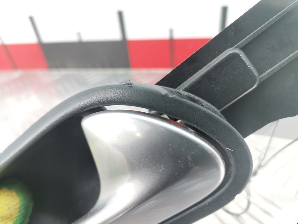 Ручка дверная передняя внутренняя правая VOLKSWAGEN Golf V 2003-2009