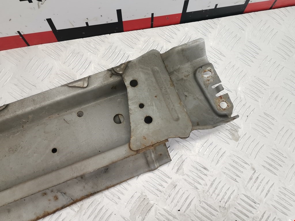 Усилитель переднего бампера (передний) HONDA Jazz 2001-2008