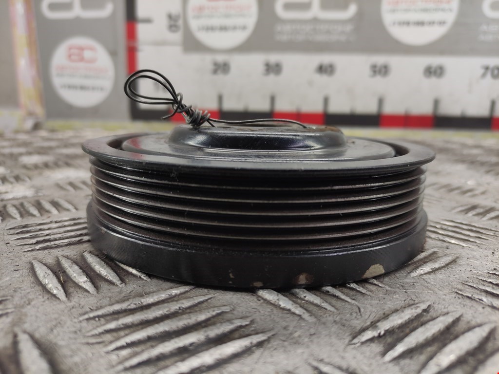 Шестерня коленвала (шкив) SKODA Roomster 2006-2015