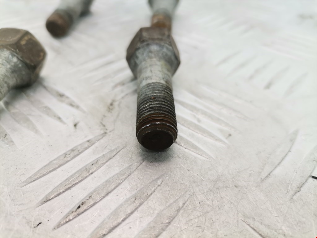 Болты FIAT Punto I (176) 1993-1999