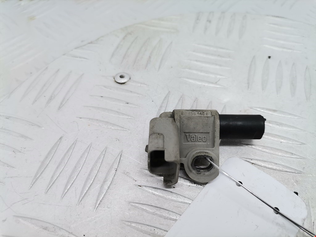 Датчик положения распредвала FORD Focus II 2005-2011