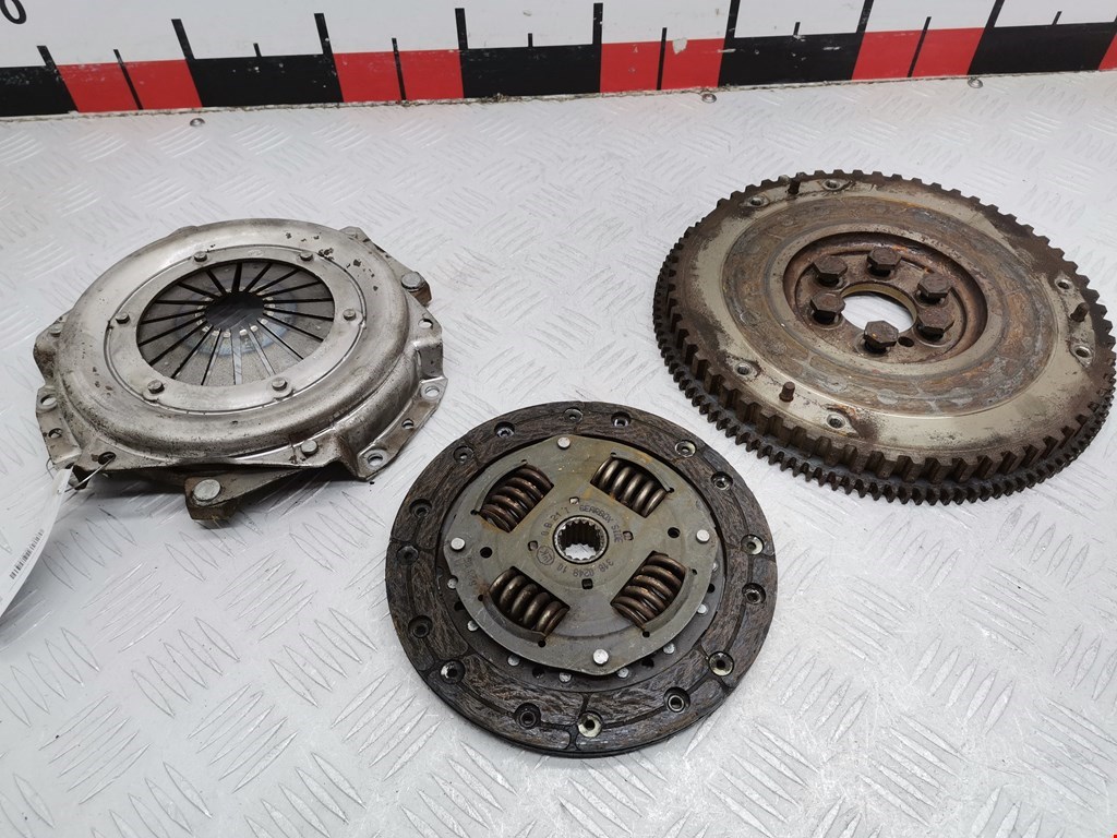 Маховик (демпфер сцепления) CITROEN C 2 2003-2008