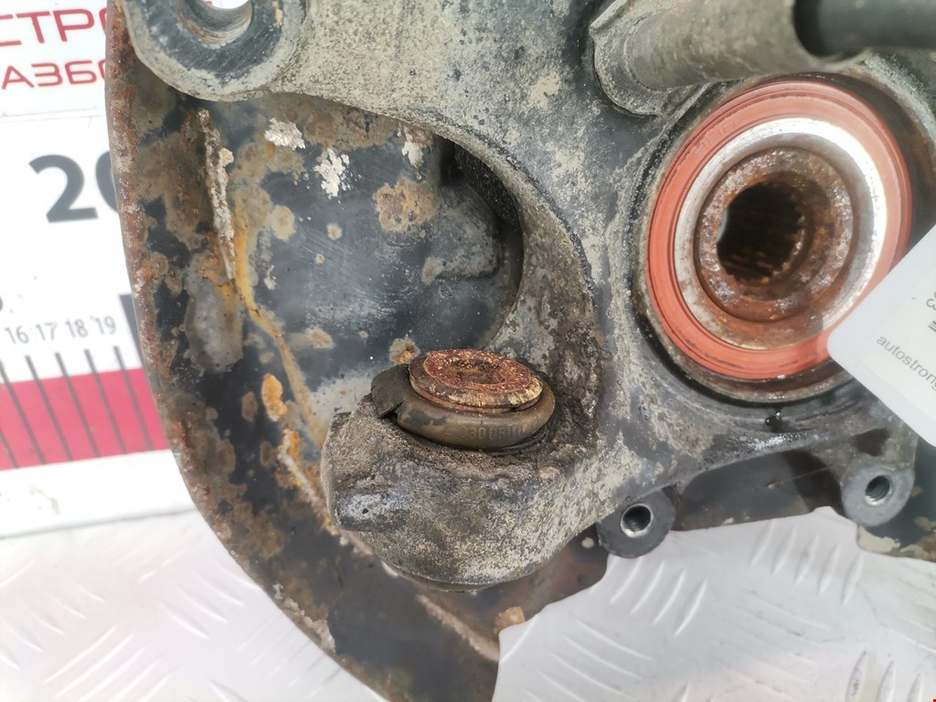 Ступица задняя правая MERCEDES-BENZ C-Class C-klasse W202 1993-2000