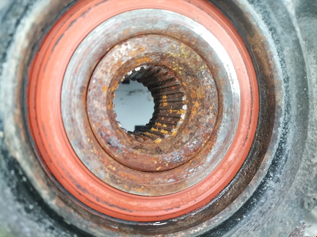 Ступица задняя правая MERCEDES-BENZ C-Class C-klasse W202 1993-2000