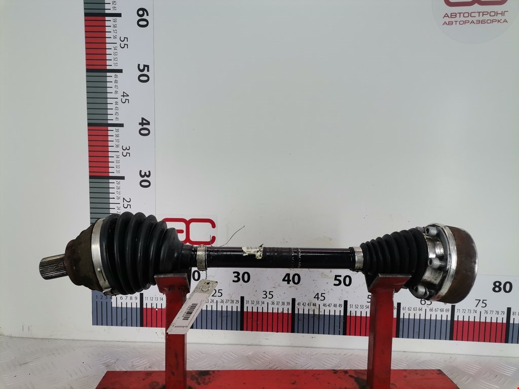 Полуось (привод, приводной вал) передняя левая VOLKSWAGEN Passat B7 2011-2015