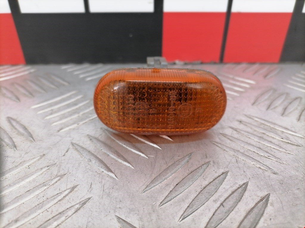 Повторитель на крыло SUZUKI Ignis HT 2000-2006