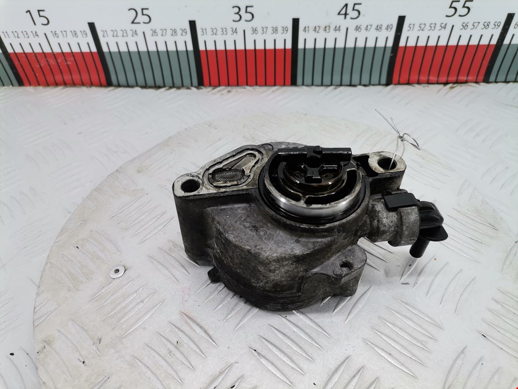 Насос вакуумный Ford Focus 2 (2004-2011)