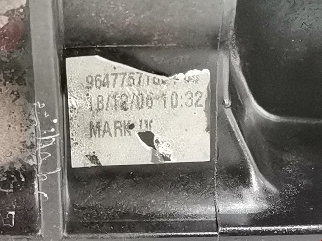 Корпус термостата FORD Focus II 2005-2011