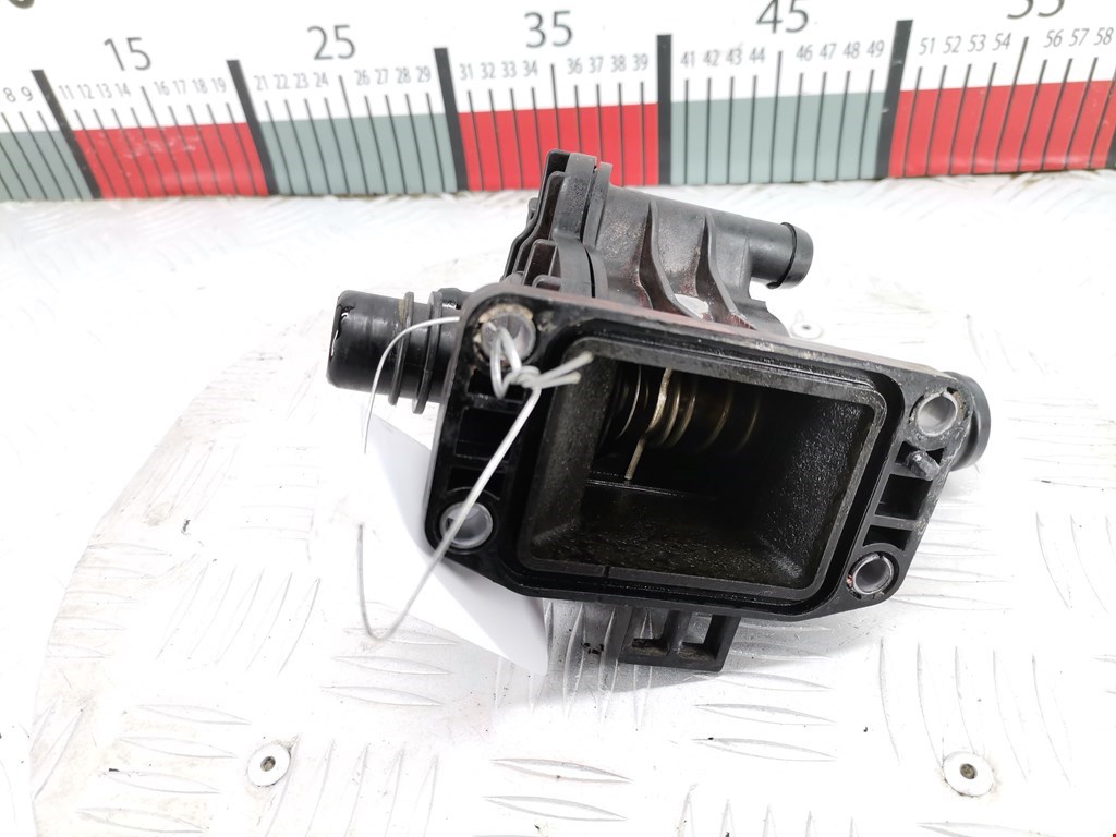 Корпус термостата FORD Focus II 2005-2011