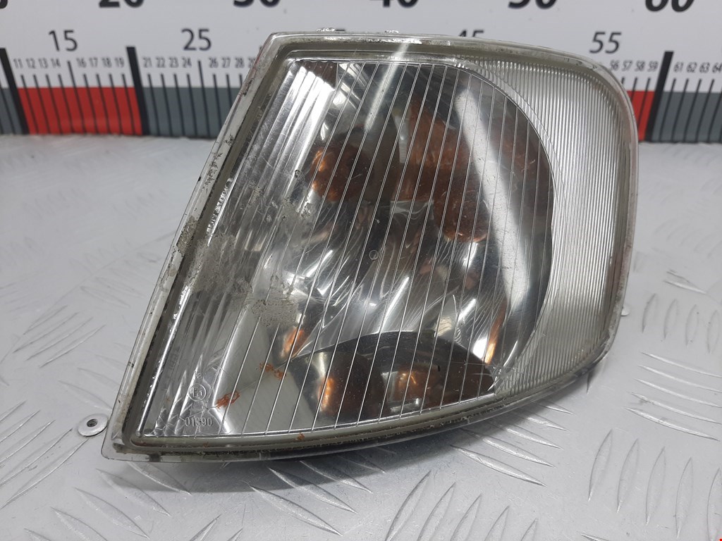 Указатель поворота (поворотник) левый Audi A3 8L (1996-2003)