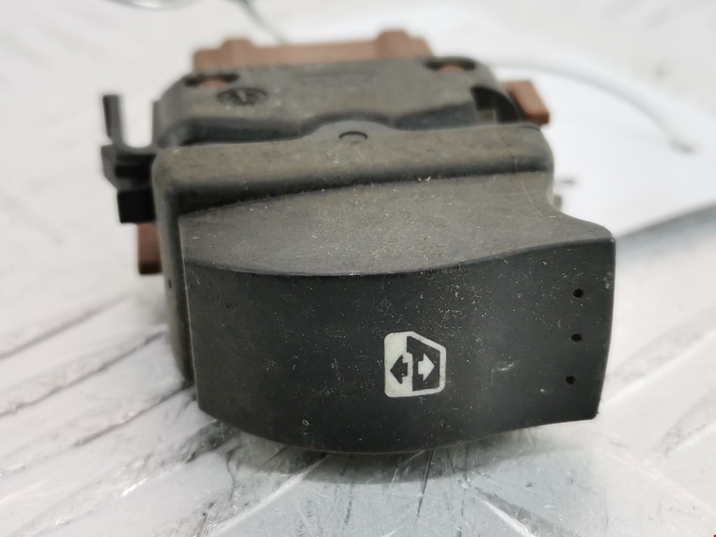 Кнопка стеклоподъемника RENAULT Vel Satis 2002-2009