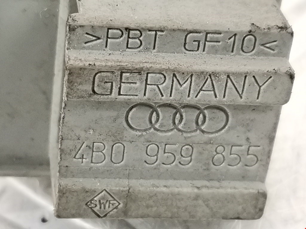 Кнопка стеклоподъемника AUDI A6 Allroad C5 2000-2006