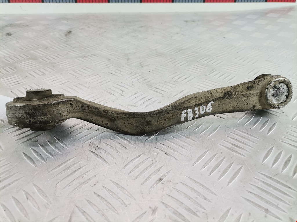 Рычаг передний правый AUDI A4 B6 2001-2005