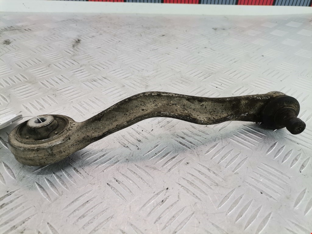 Рычаг передний правый AUDI A4 B6 2001-2005