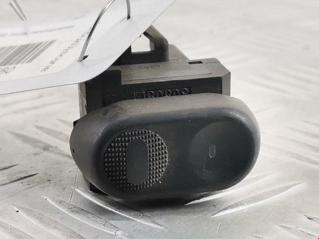 Кнопка стеклоподъемника CHRYSLER PT Cruser 2000-2010