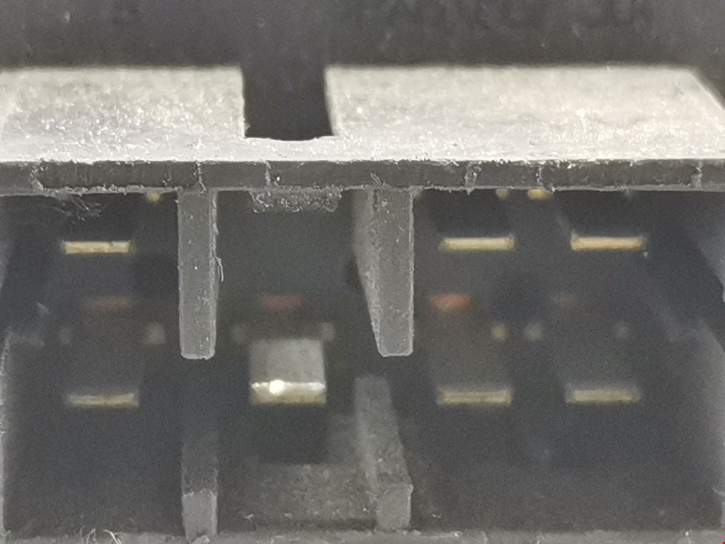 Кнопка стеклоподъемника PEUGEOT 406 1995-1999