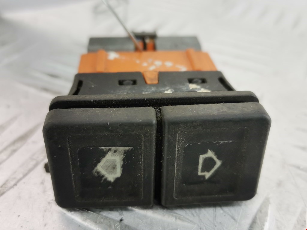 Кнопка стеклоподъемника CITROEN Xsara Picasso 1999-2012