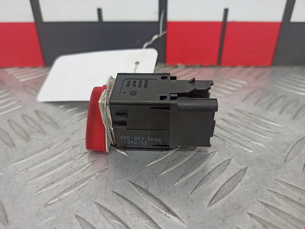 Кнопка аварийной сигнализации (аварийки) VOLKSWAGEN Golf V 2003-2009