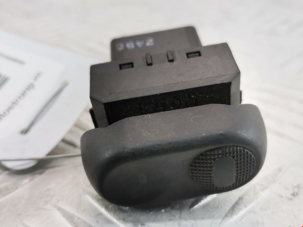 Кнопка стеклоподъемника CHRYSLER PT Cruser 2000-2010