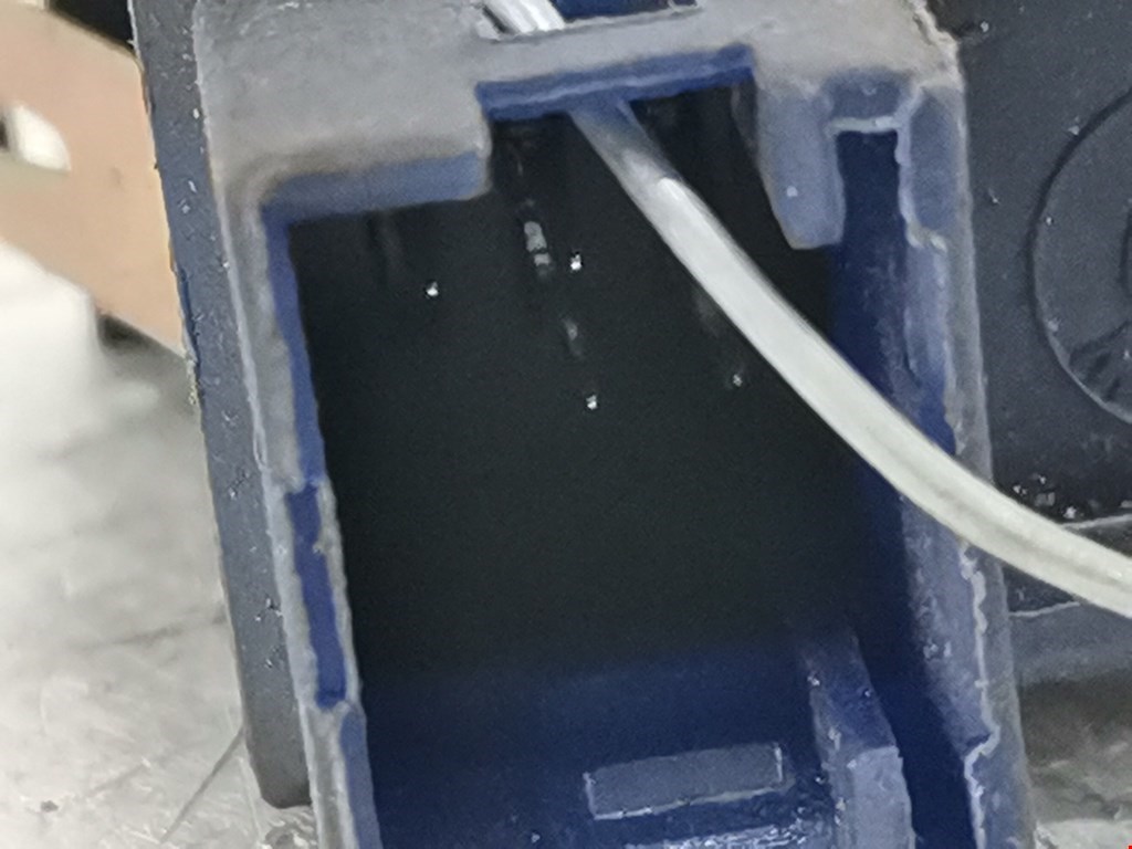 Кнопка антипробуксовочной системы BMW 5er 5 серия E39 1995-2004