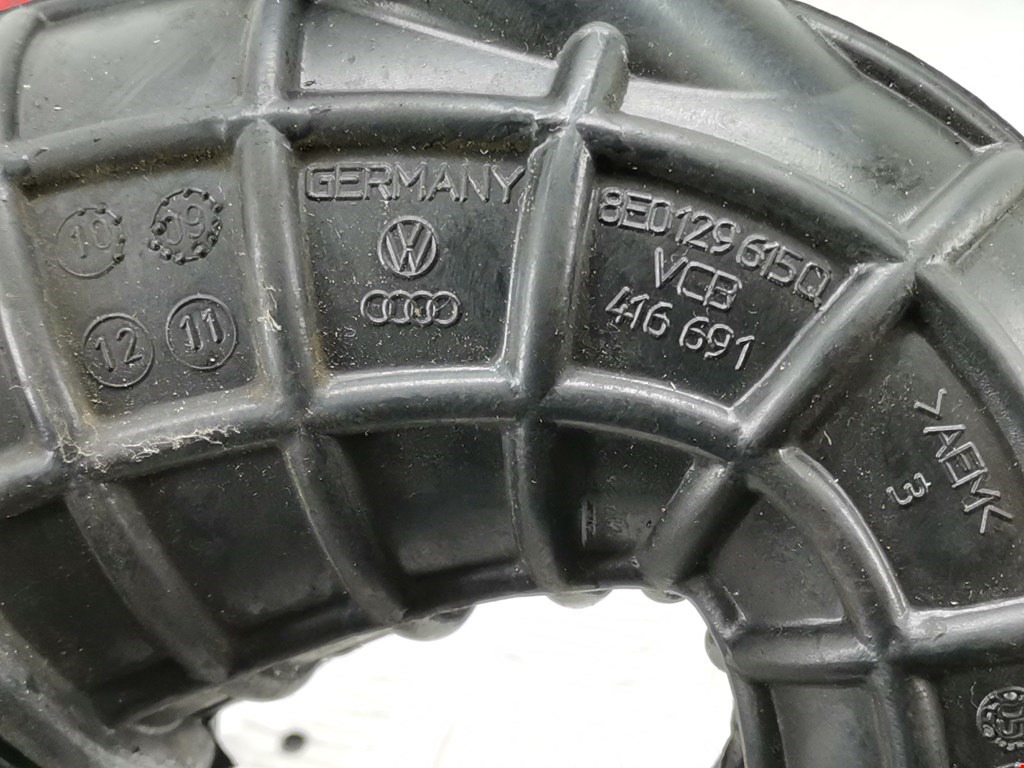 Патрубок воздушного фильтра SEAT Exeo 2008-2013