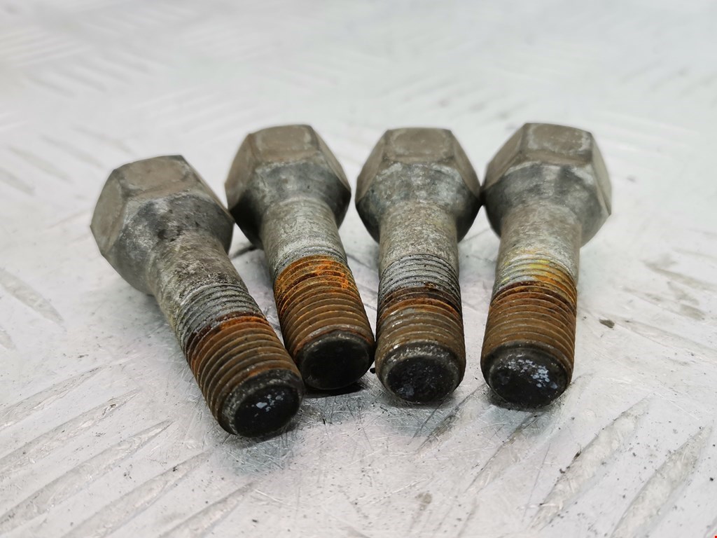 Болты FIAT Punto I (176) 1993-1999