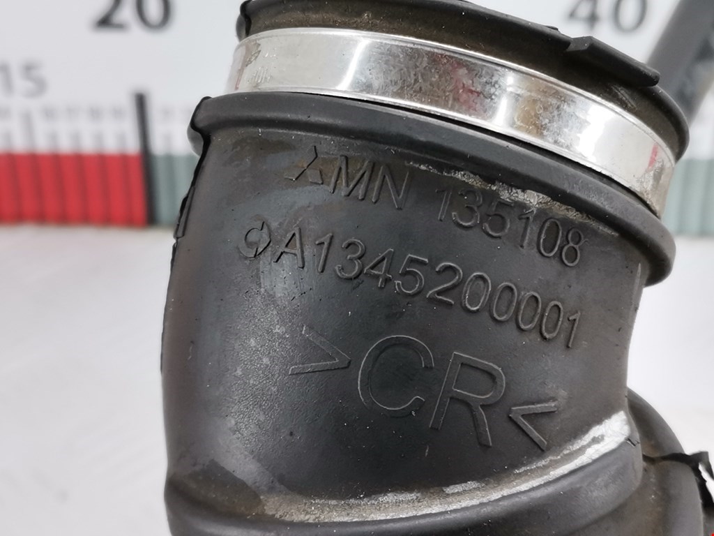Патрубок воздушного фильтра MITSUBISHI Colt Z3 2003-2012
