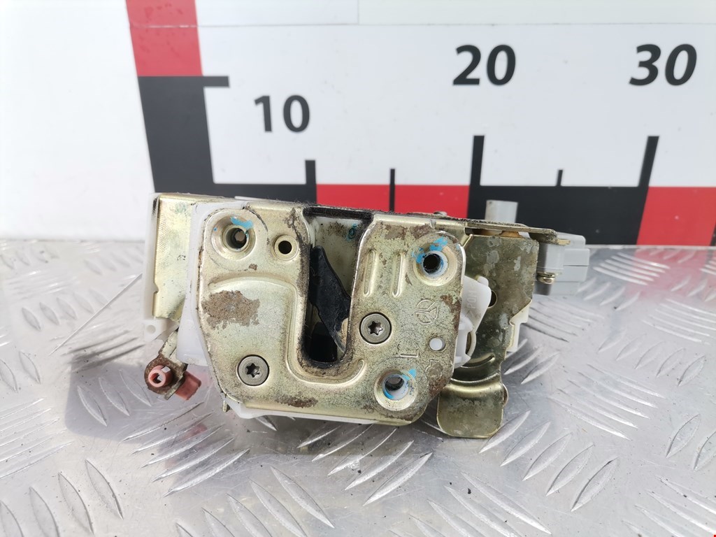 Замок двери передней левой NISSAN Primera P11 1996-2002