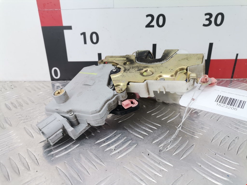 Замок двери передней левой NISSAN Primera P11 1996-2002