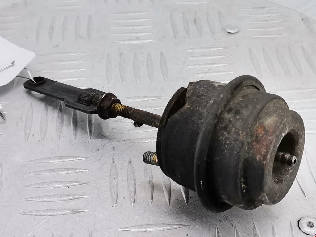 Моторчик привода (положения воздушных) заслонок (актуатор сервопривода турбины) RENAULT Scenic I 1996-2003