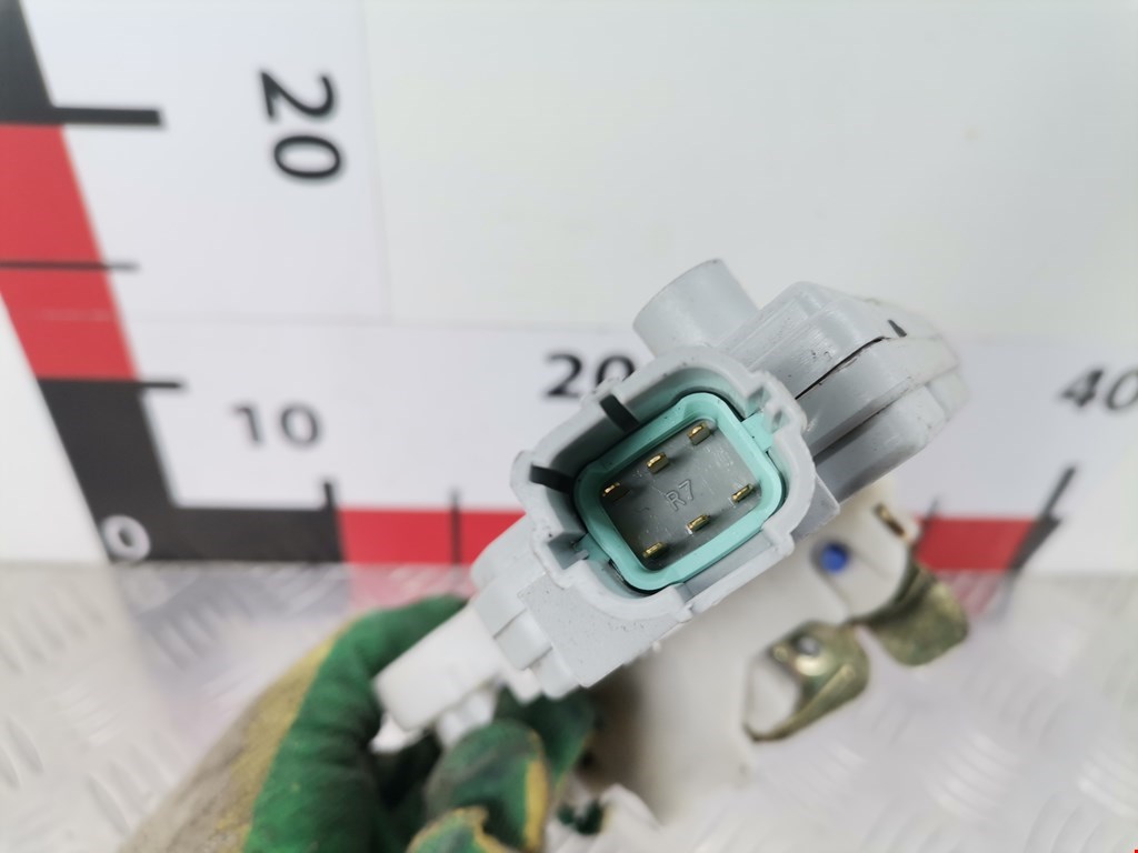 Замок двери передней правой NISSAN Primera P11 1996-2002