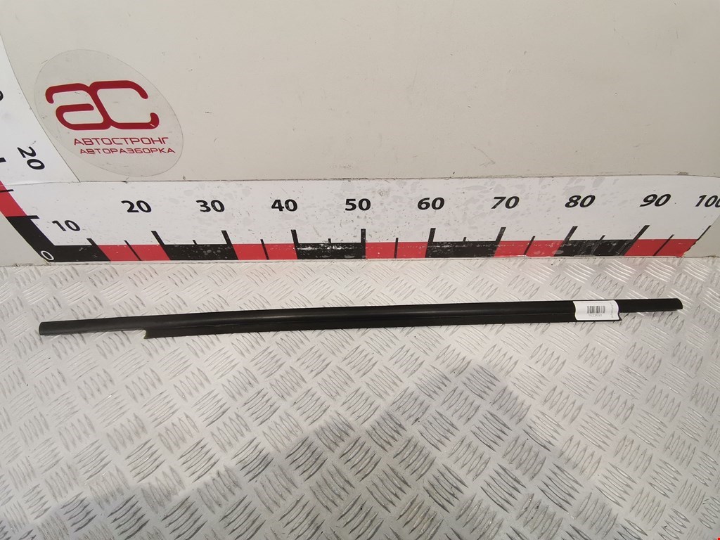 Накладка декоративная (молдинг) стекла двери задней левой Opel Meriva A (2003-2010)