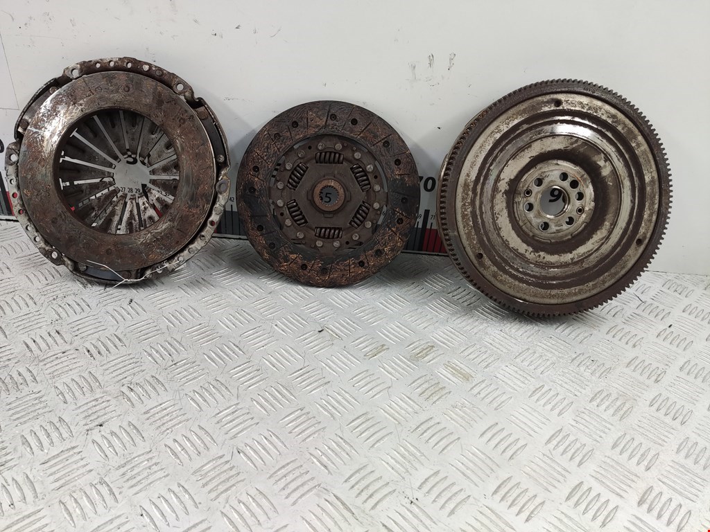 Маховик (демпфер сцепления) FORD Mondeo IV 2007-2015