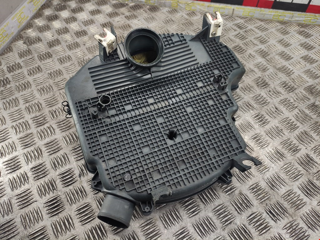 Корпус воздушного фильтра RENAULT Kangoo 1997-2008