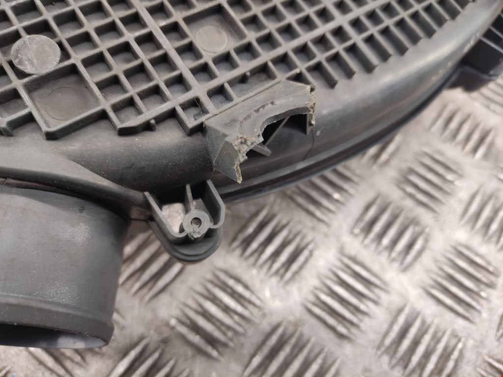 Корпус воздушного фильтра RENAULT Kangoo 1997-2008