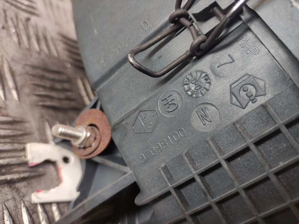 Корпус воздушного фильтра RENAULT Kangoo 1997-2008