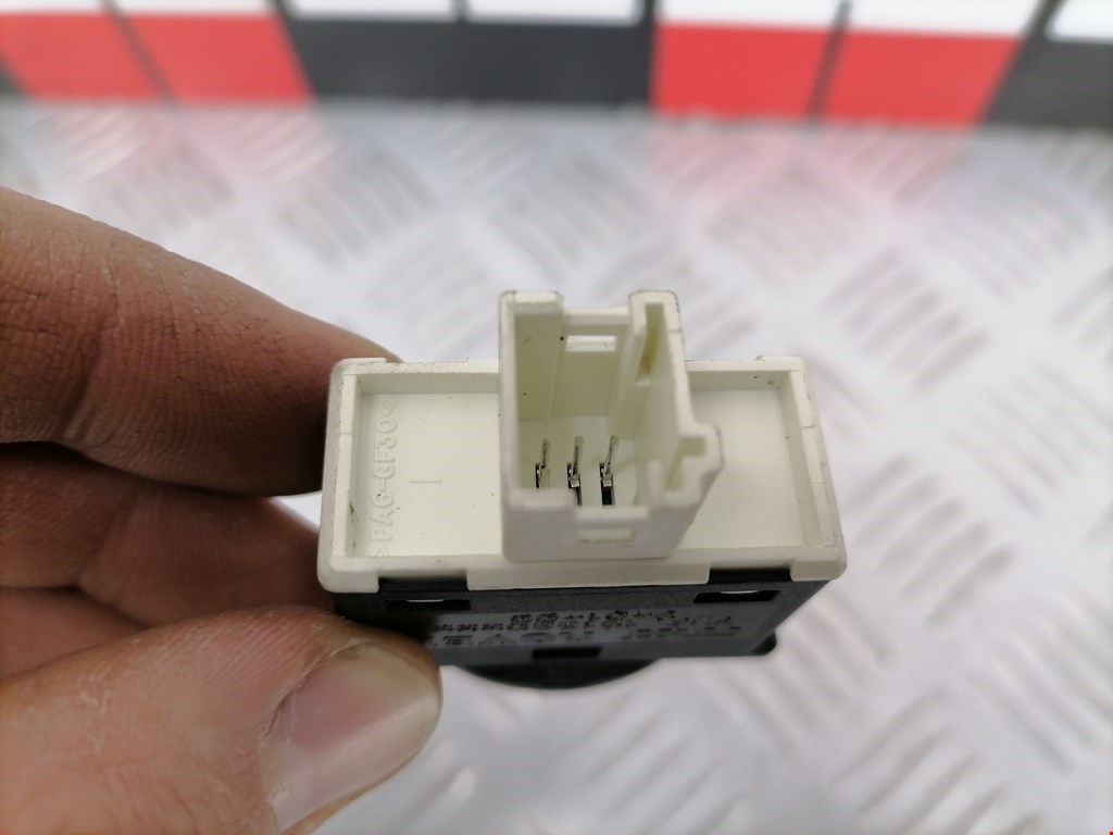 Кнопка центрального замка ROVER 75 1999-2005