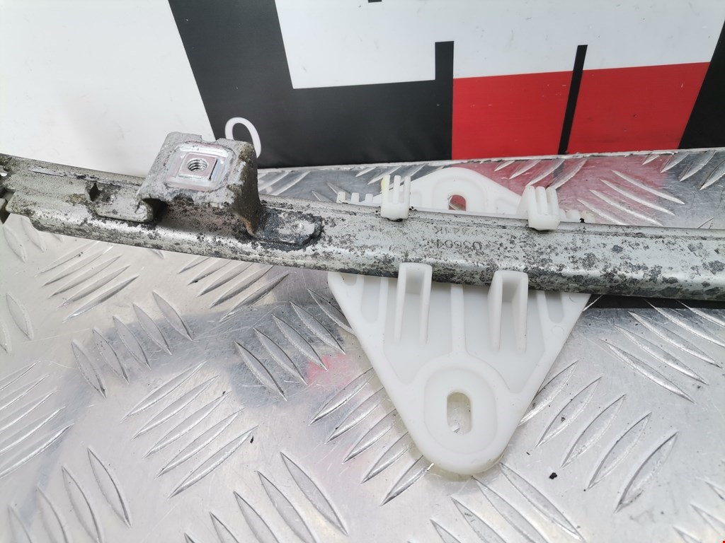 Стеклоподъемник задний левый RENAULT Megane I 1996-2002