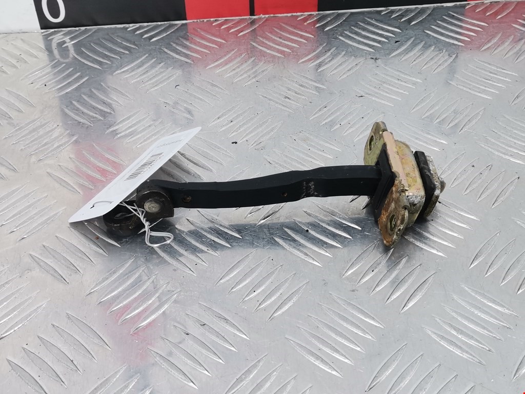 Ограничитель открывания двери HYUNDAI Santa Fe SM/ Classic 2000-2012